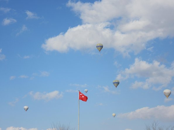 Cappadocia Hot Air Balloon Ride With Breakfast and Champagne - Visual Content