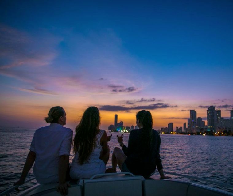 Cartagena: Speedboat Sunset Party With Open Bar & Club Entry - Common questions
