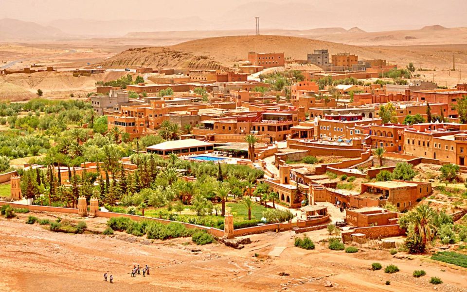 Casablanca: 6 Days Tour Blue City, Fes, Desert & Marrakech - Merzouga to Marrakech Journey