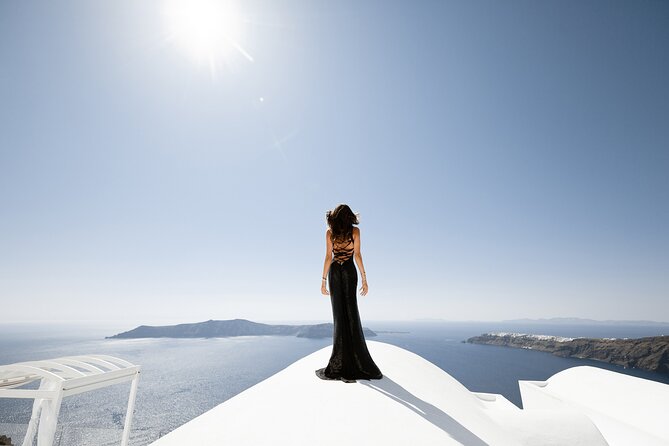 Casual Photoshoot in Santorini by Flying Dress - Photographers Expertise
