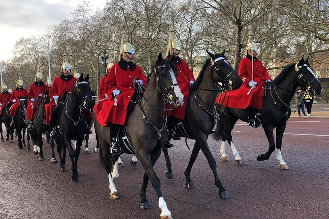 Changing of the Guard Guided Walking Tour in London - Common questions