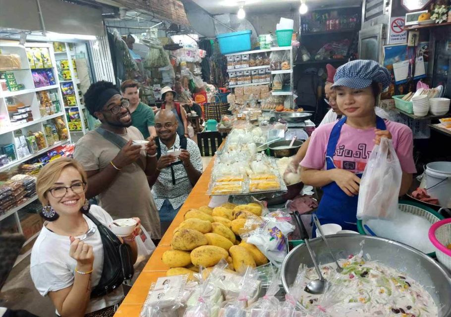 Chiang Mai: History & Mouth Watering Food Tour - Group Vs. Private Tour Options
