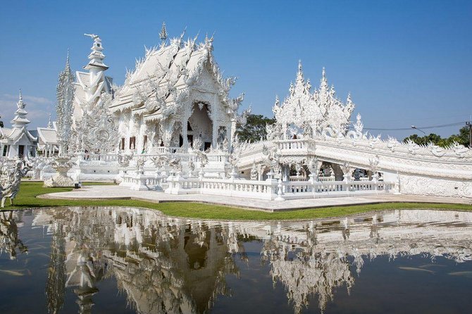 Chiang Rai in a Day: White Temple, Golden Triangle, Boat Ride to Laos, Long Neck - Boat Ride to Laos & Long Neck Tour