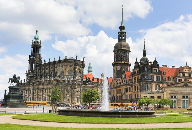 Classical Dresden Walking Tour With Licensed Guide - Additional Information