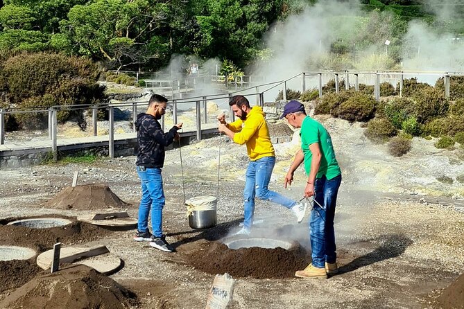 Couples PRIVATE Hybrid 4X4 Tour - Furnas (Inc Hot Springs and 3 Course Lunch) - Last Words