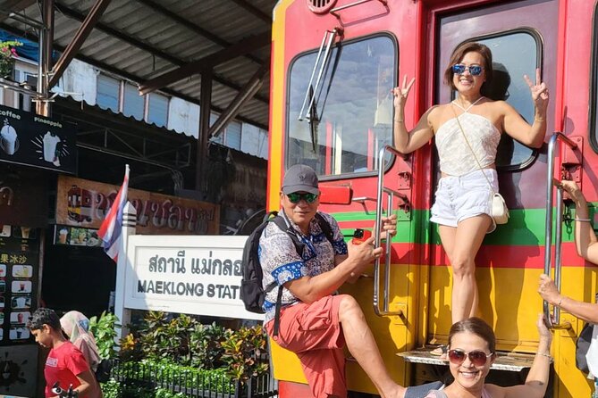 Damnoen Saduak Floating Market and Maeklong Railway Market Tour - Last Words