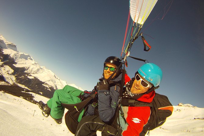 Davos Absolutely Free Flying Paragliding Tandem Flight 1000 Meters High - Common questions