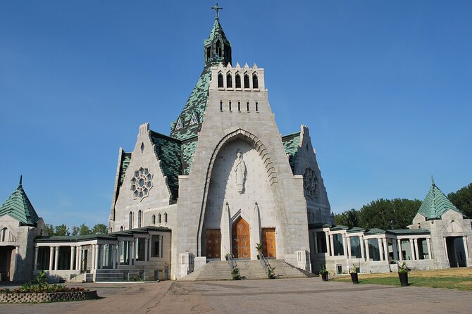 Day Trip on Quebec Historic Road, Chemin Du Roy (Montreal to Trois-Rivières) - Common questions