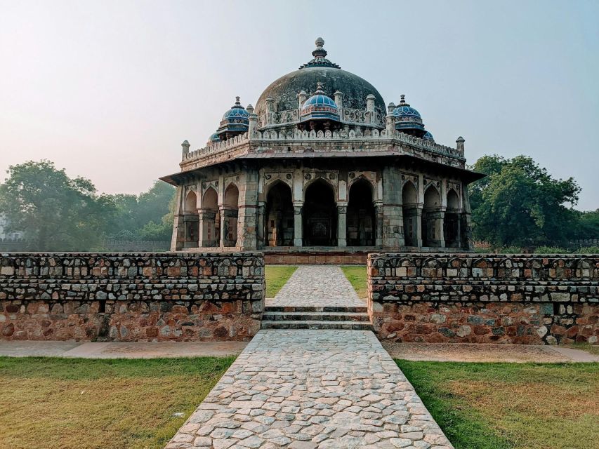 Delhi: Old and New Delhi Private Guided Trip in 4 or 8 Hours - Lotus Temple and Akshardham Temple Closure