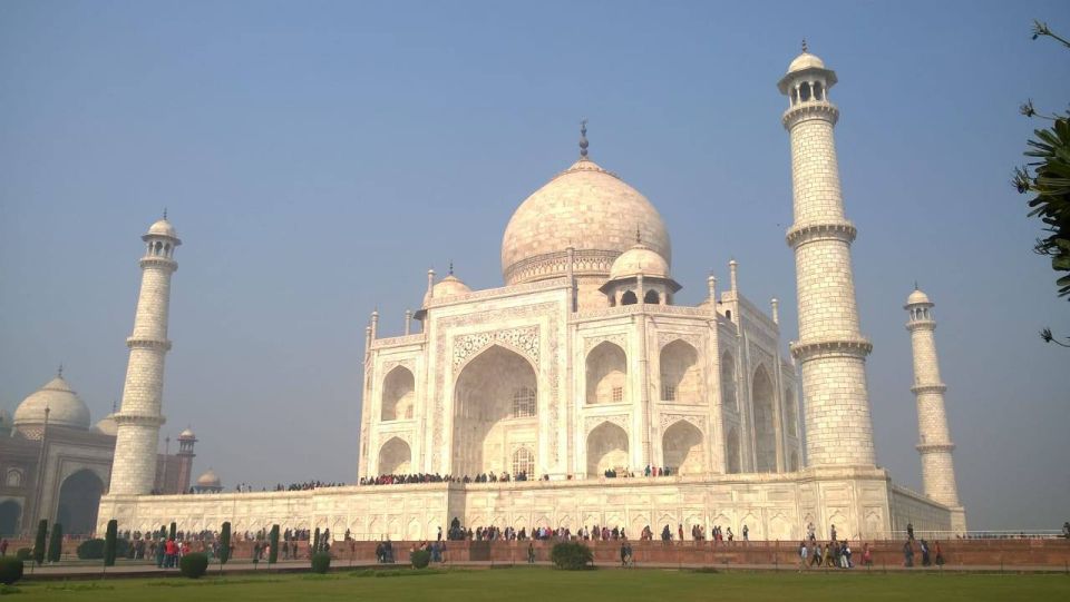 Dervish Half Day Sunrise Tour of Taj Mahal With Guide - Sunrise at Taj Mahal