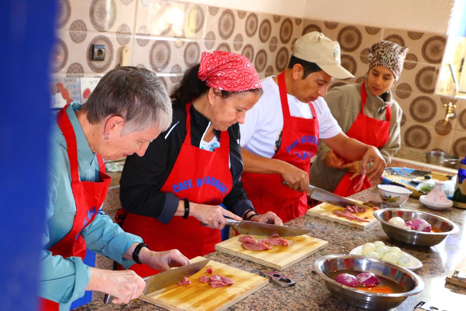 Desert Cooking Class at Local Family House - Experience Immersion