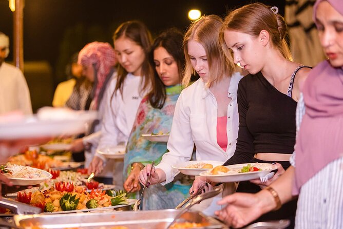 Desert Safari Redsand Dunes With BBQ Dinner in Dubai - Background