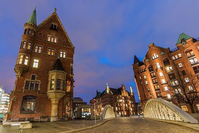 Discover Hamburg From Landmark to Landmark - Common questions