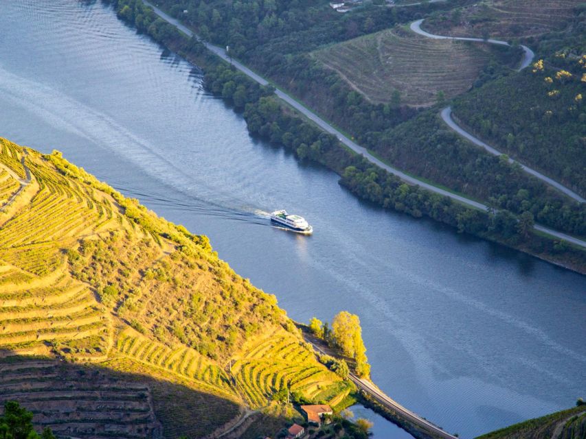Douro Valley: Private Tour 2 Vineyards & River Cruise - General Information & Weather Advice