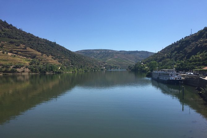 Douro Valley Private Tour From Oporto - Common questions