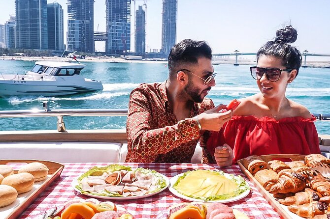 Dubai Marina Yacht Tour With Breakfast or BBQ - Transportation Options