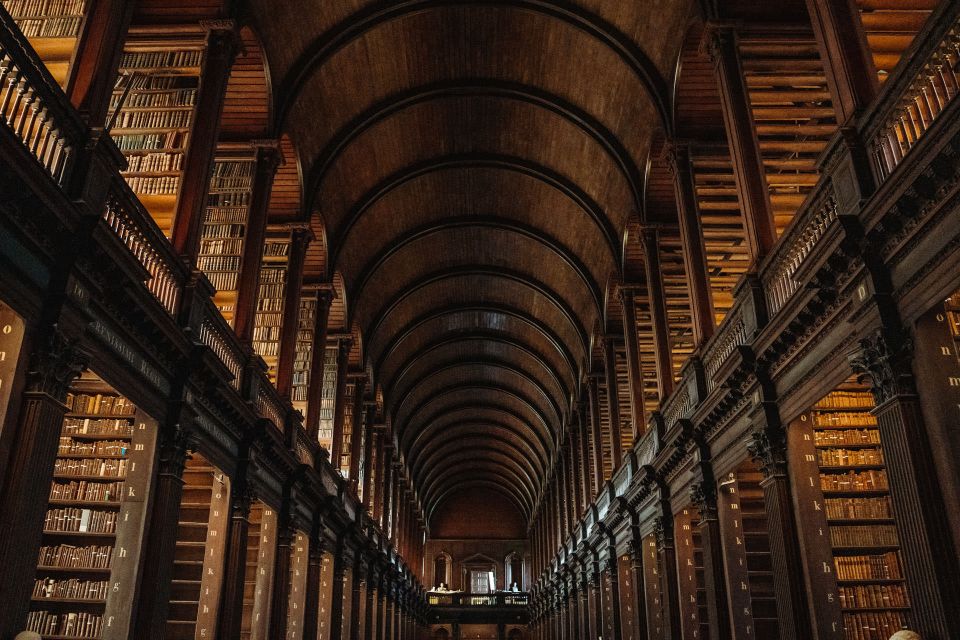 Dublin: Trinity College, Castle, Guinness and Whiskey Tour - Common questions
