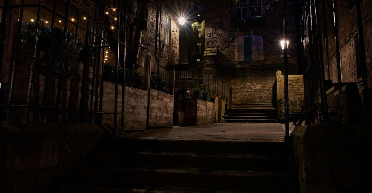 Edinburgh: Dark Secrets of the Old Town Ghost Walking Tour - Directions