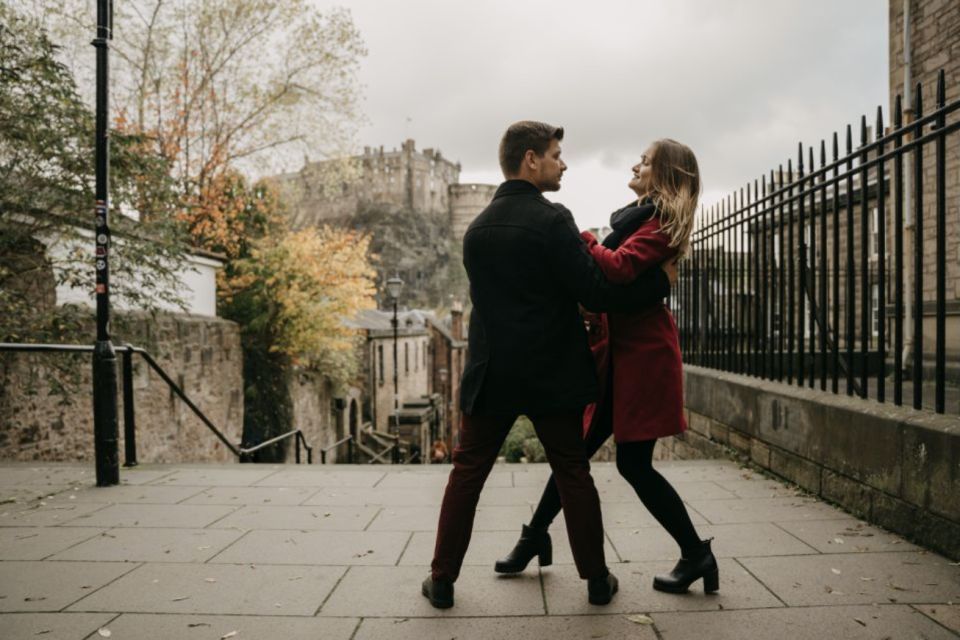 Edinburgh: Photo Shoot With a Private Vacation Photographer - Common questions