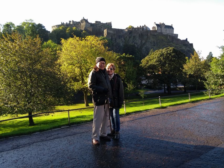 Edinburgh Private Tour: The Castle to the Arthur's Seat - Expert Local Guides and Insights