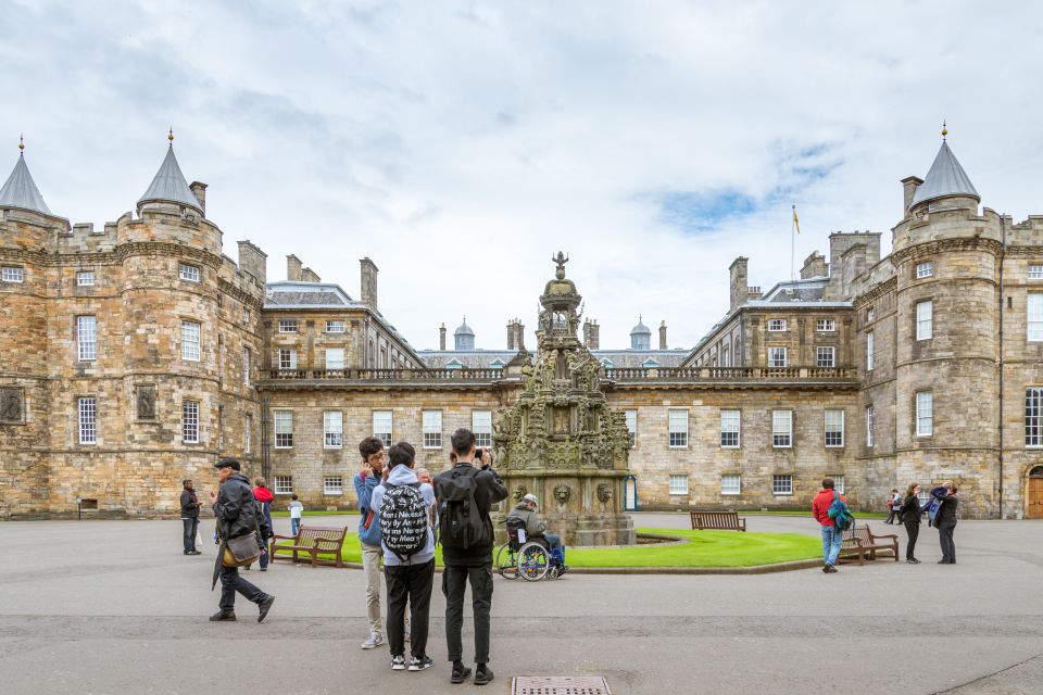 Edinburgh: Royal Attractions With Hop-On Hop-Off Bus Tours - Common questions