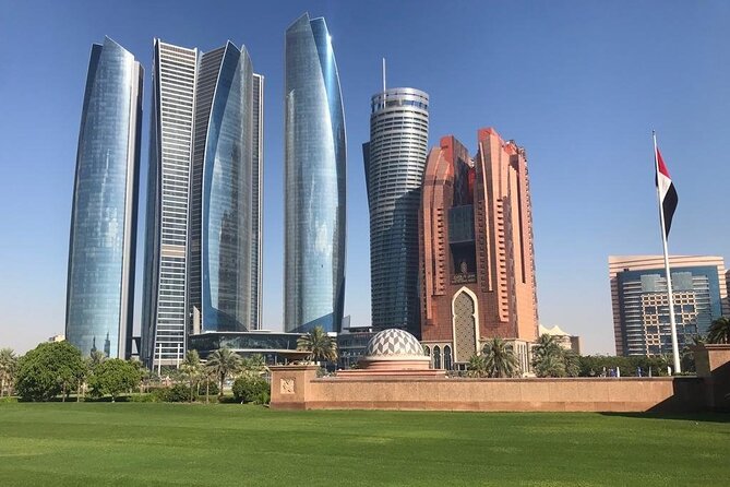 Explore Abu Dhabi In Full Day City Tour (8 Hours)