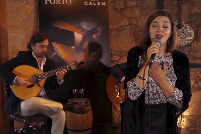 Fado Live Show in Porto Cálem Wine Cellars Including Wine Tasting and Visit - Visit to Cálem Wine Cellars