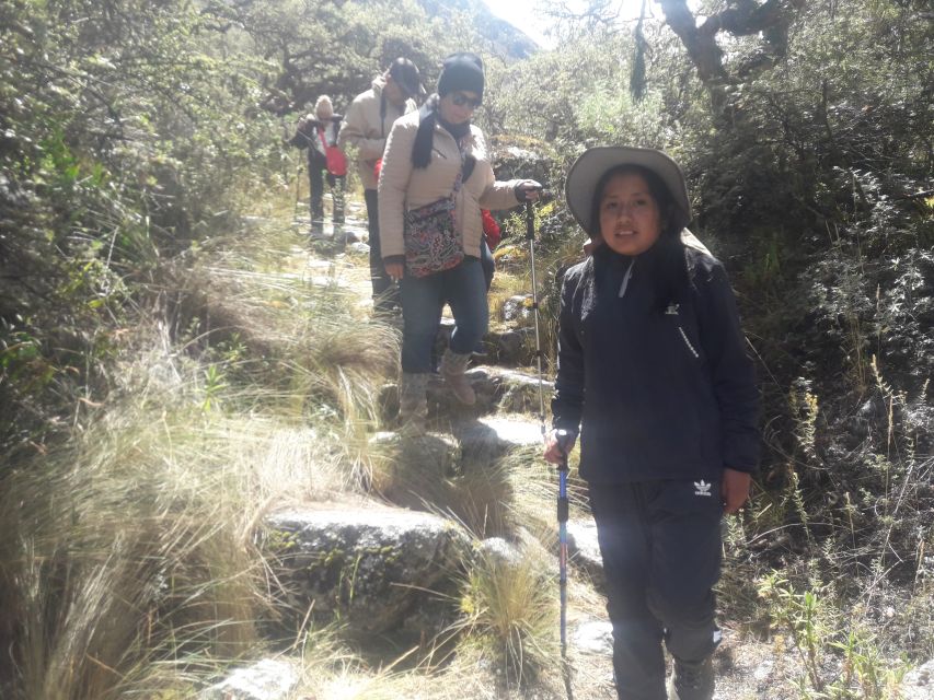 From Huaraz: Guided Hiking Tour of Llanganuco Lakes & Entry - Last Words