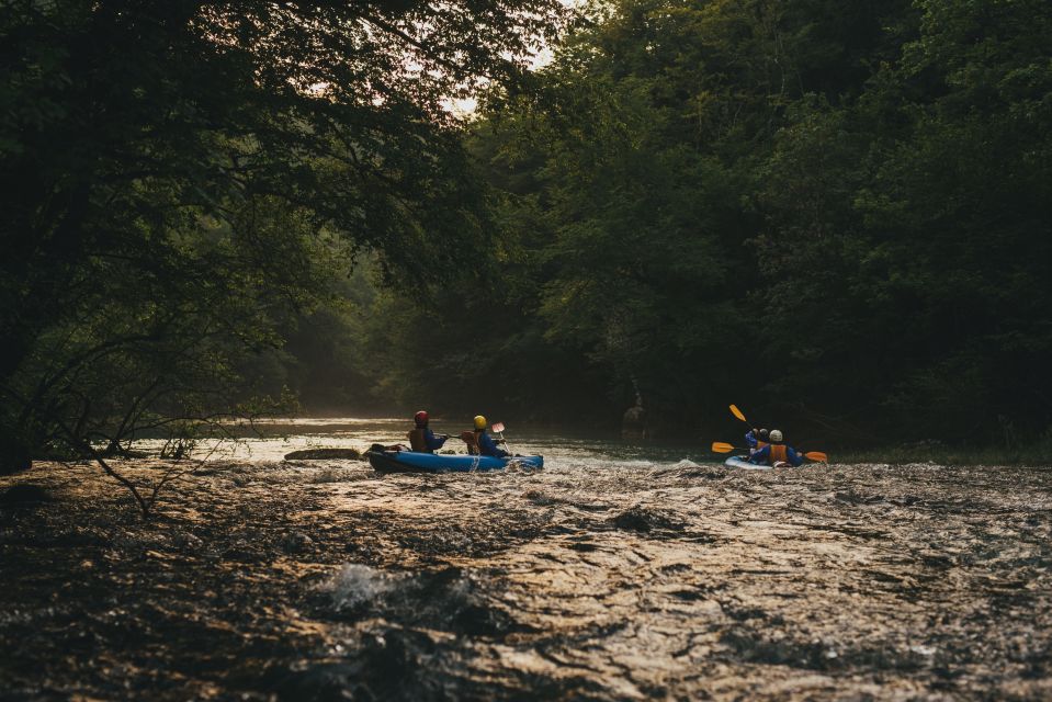 From Slunj: Plitvice and Mreznica Waterfalls Kayaking - What to Wear and Bring