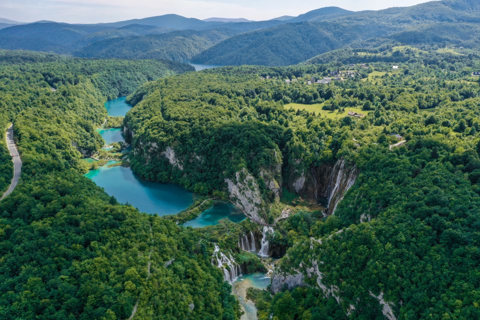 From Zadar: Round-Trip Transfer to Plitvice Lakes - Directions for Participants