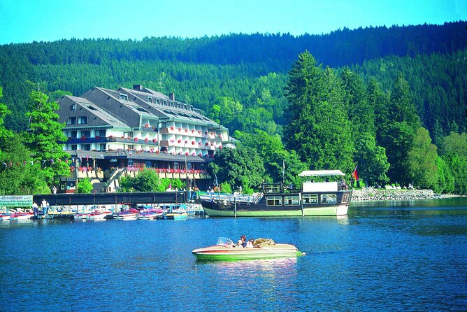 Full-Day Private Tour From Zurich to Lake Titisee Black Forest - Tour Guide Information