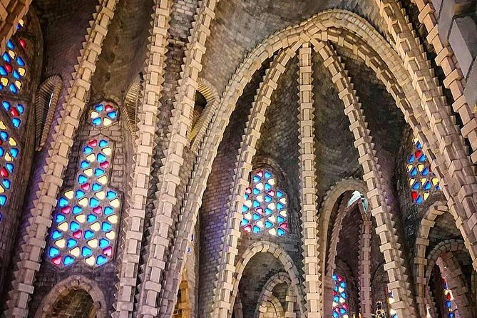 Gaudi Experience : Discover Sagrada Familia (Fast Track Admission) - Booking Information