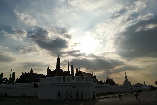 Grand Palace & Temples of Bangkok - Common questions