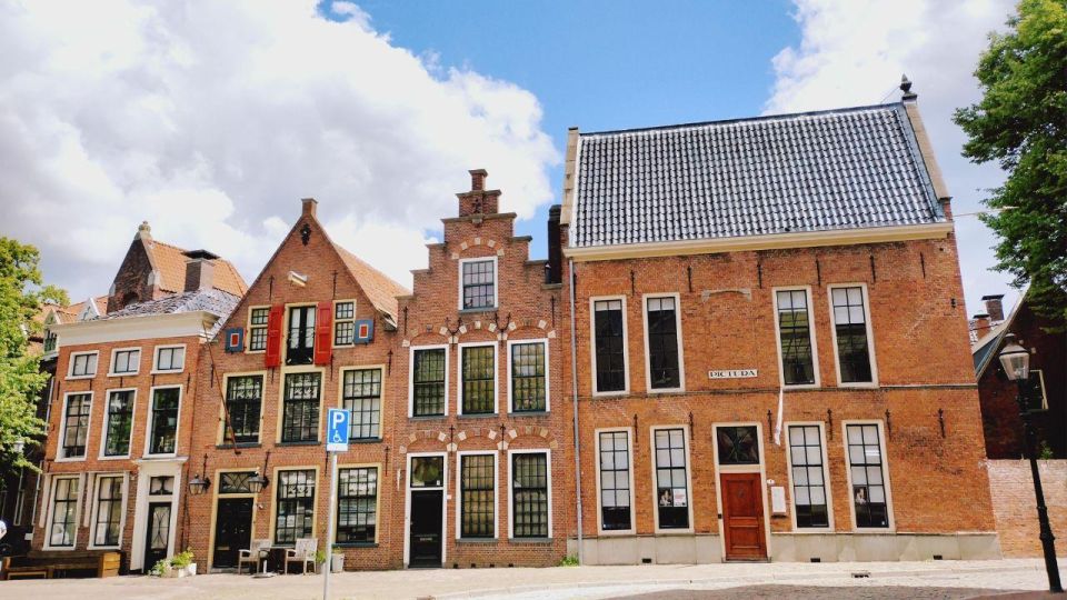 Groningen: Discovery Tour (Best Shops, Bars and Hotspots) - Directions