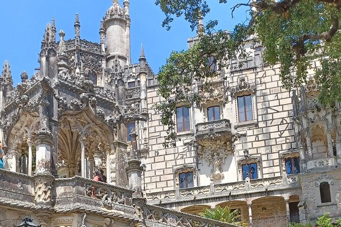 Group to Pena Palace, Sintra (pass by Regaleira) and Cascais - Booking Information