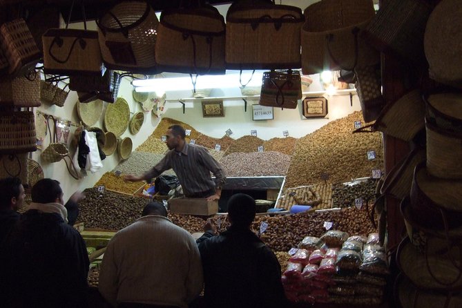 Guided Tour: Secret Garden and the Great Souk of Marrakech. - Tips for Making the Most of Your Visit