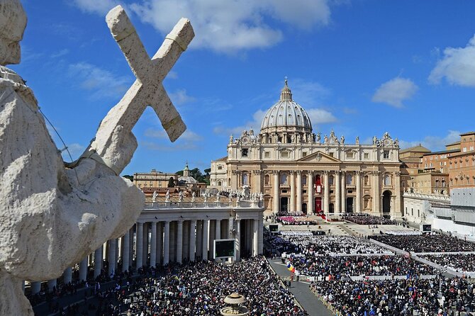 Guided Tour to the Vatican Museums, Sistine Chapel and Basilica - Common questions