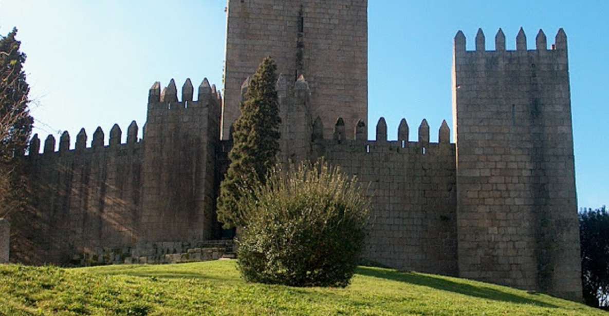 Guimarães Tour(4Hours): From Oporto;City Tour- Half Day Trip - Common questions