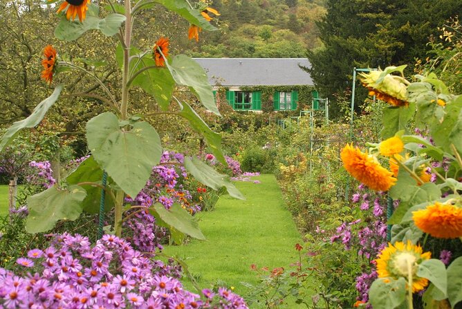 Half Day Trip Giverny Monets Gardens at Your Leisure From Paris - Booking and Pricing Information