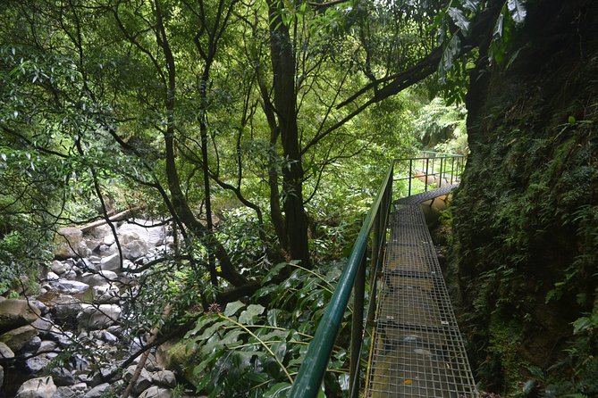 Half Day Walking Tour Salto Do Cabrito and Hot Springs - Inclusions and Amenities