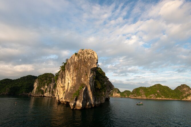 Halong Bay 2D1N Traditional Boat All Inclusive Suppring Cave,Titop,Luon Cave - Additional Information Available