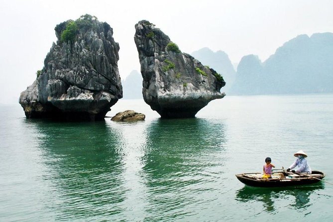 Halong Bay Full Day With Kayaking, Hiking Viewpoint, Cave - Deluxe to Luxury - Luxury Amenities