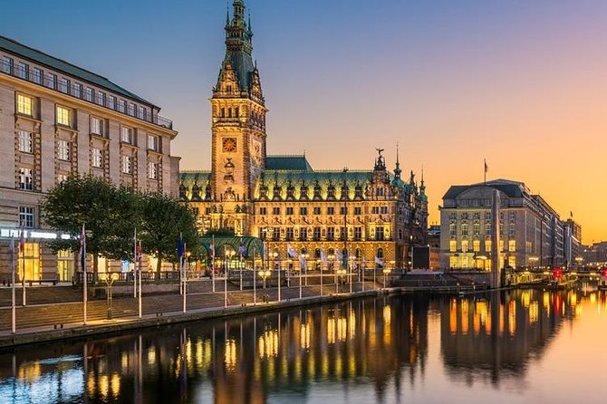 Hamburg Airport Transfers : Hamburg Airport XFW to Hamburg in Luxury Van - Additional Questions and Information