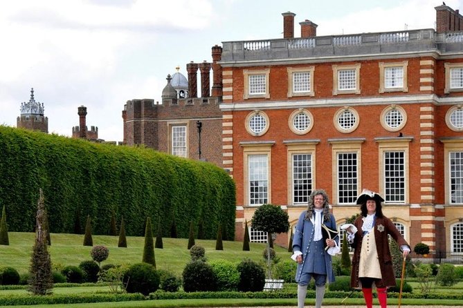 Hampton Court Palace Private Tour - Secrets of Henry VIII - Last Words
