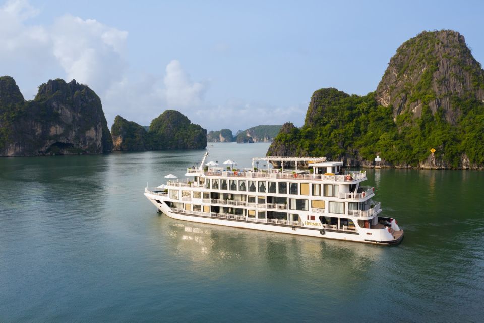 Hanoi: 2-Day 5 Star Luxury Ha Long Bay Cruise Tour - Key Features of the Sunset Viewing