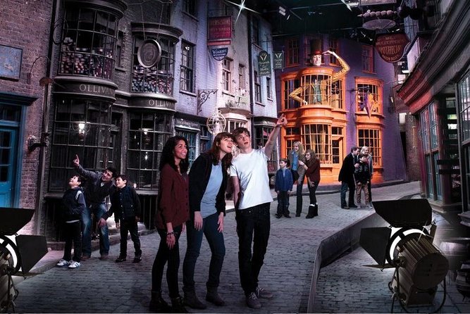 Harry Potter Tour of Warner Bros. Studio With Luxury Transport From London - Tour Highlights