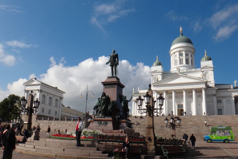 Helsinki: First Discovery Walk and Reading Walking Tour - Common questions