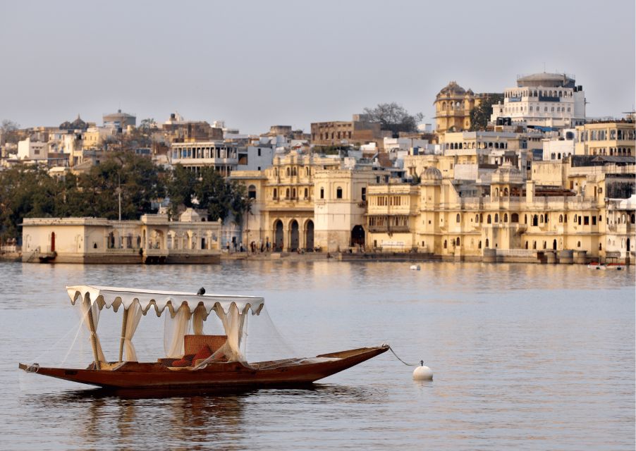 Highlights of Udaipur With Ekling Ji Guided Full Day Tour - Religious & Local Insights Exploration