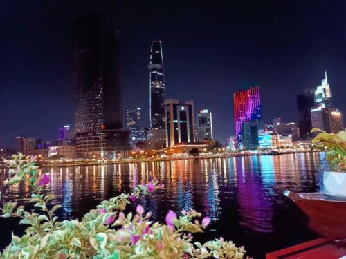 Ho Chi Minh City Night Tour: Bitexco Tower and Dinner Cruise - Customer Reviews and Feedback