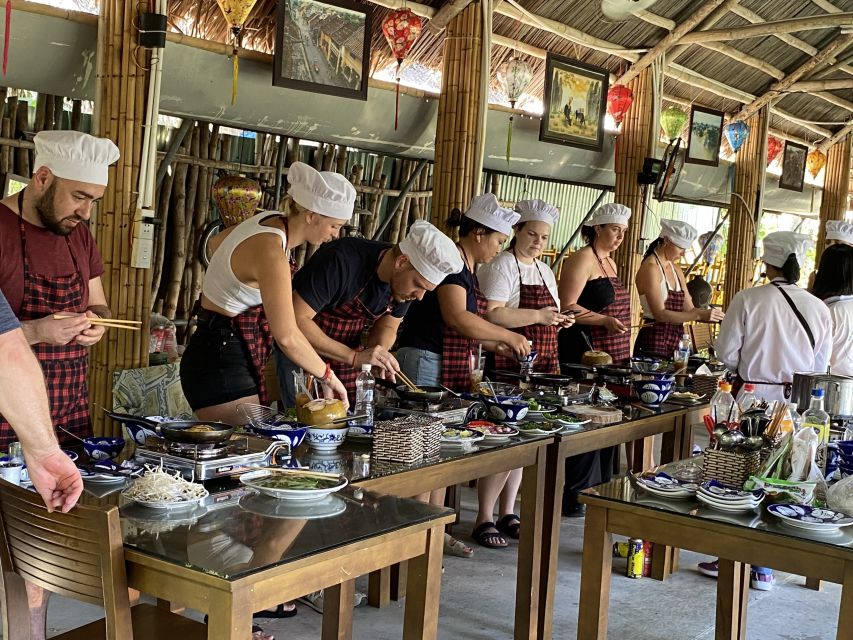 Hoi An: Bay Mau Cooking Class W Optional Market &Basket Trip - Common questions